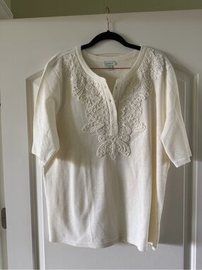 Sundance Appliqué Short Sleeve Henley